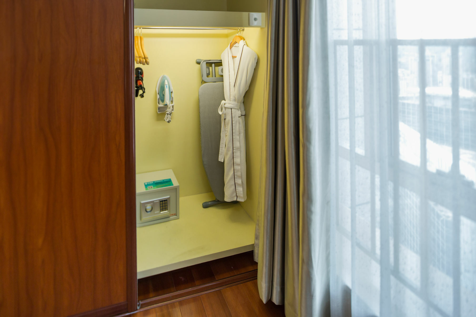 גואנגג'ואו Waifiden Grand Easter International Apartment מראה חיצוני תמונה
